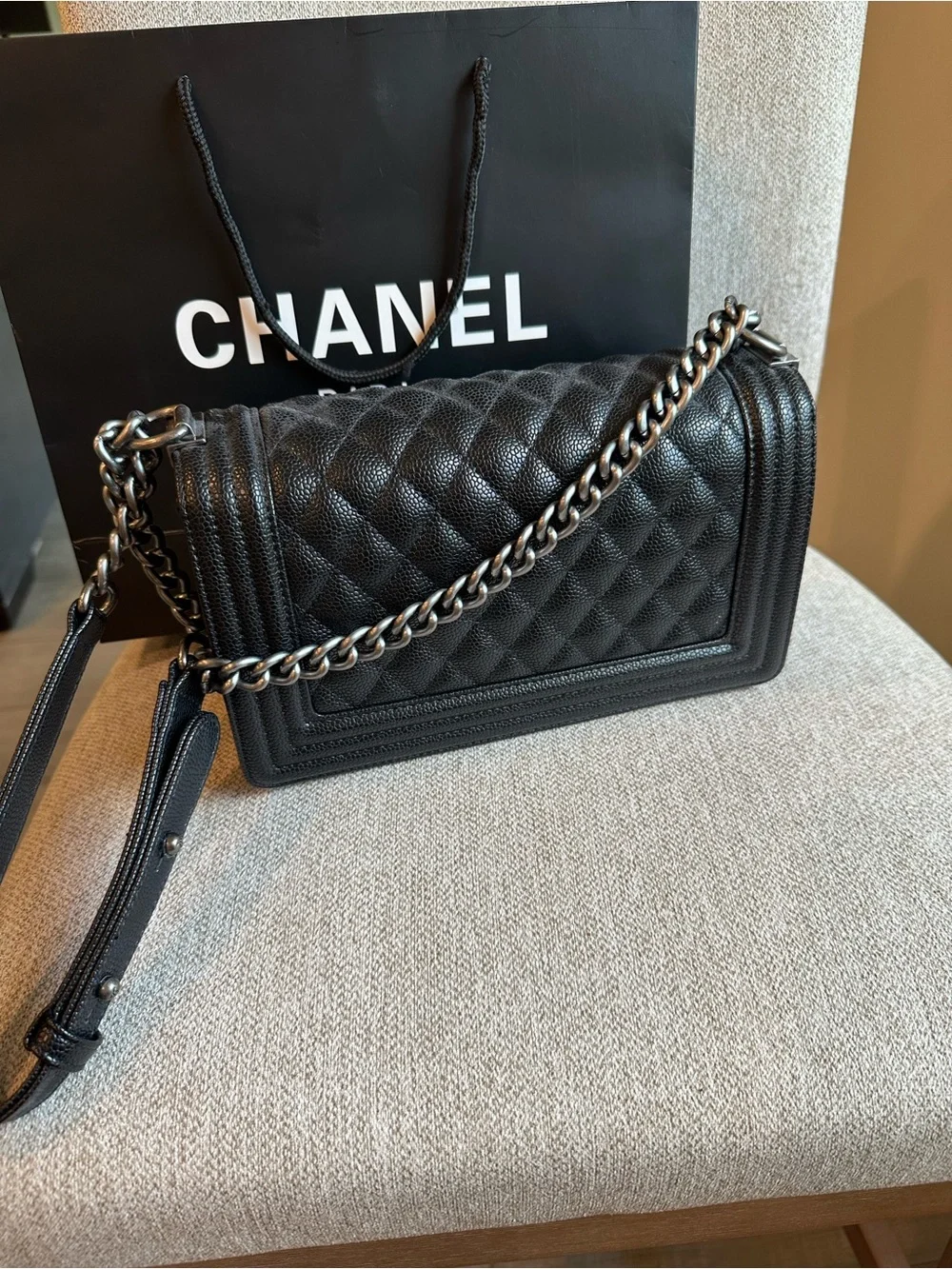 NWOT Luxury Medium Black Quilted Flap Bag Chain Strap Silver Hardware